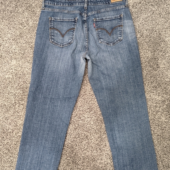 Levi's Mid Rise Skinny - Picture 4 of 5